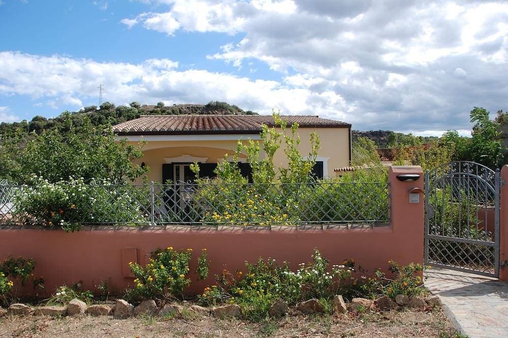 Foto 11 von 30: Charmantes frei stehendes Haus für den Urlaub \"totale Entspannung\" in Sos Alinos, Sardinien