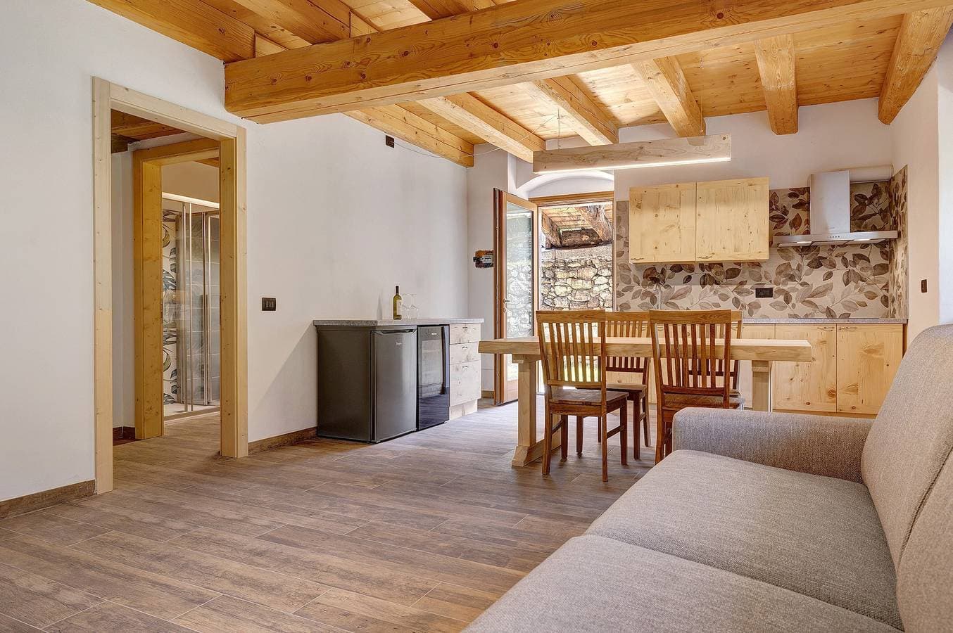 Foto 4 von 27: Ferienwohnung 'Casa Al Mulino 1' mit Bergblick, Gemeinschaftsgarten und WLAN