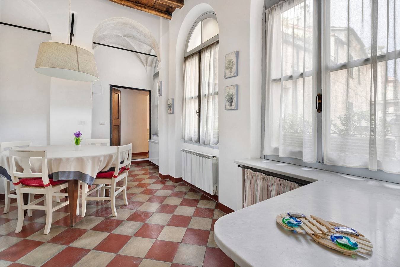 Foto 6 von 18: Haustierfreundliche Ferienwohnung Bilocale Merlino mit Bergblick und WLAN