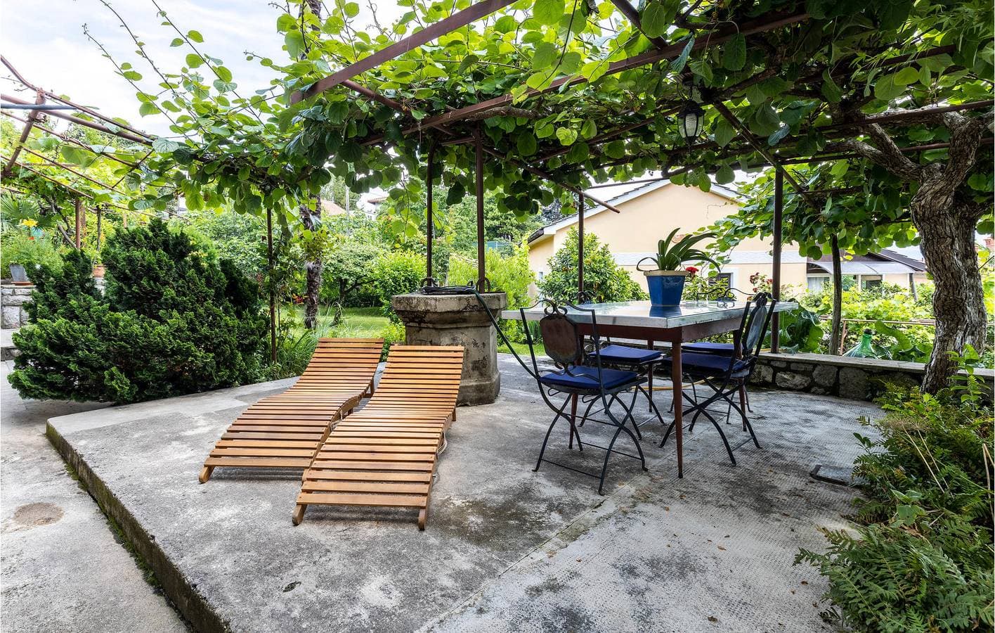 Foto 12 von 28: Gemütliche Ferienwohnung mit Terrasse, WLAN und 2 km entferntem Strandzugang