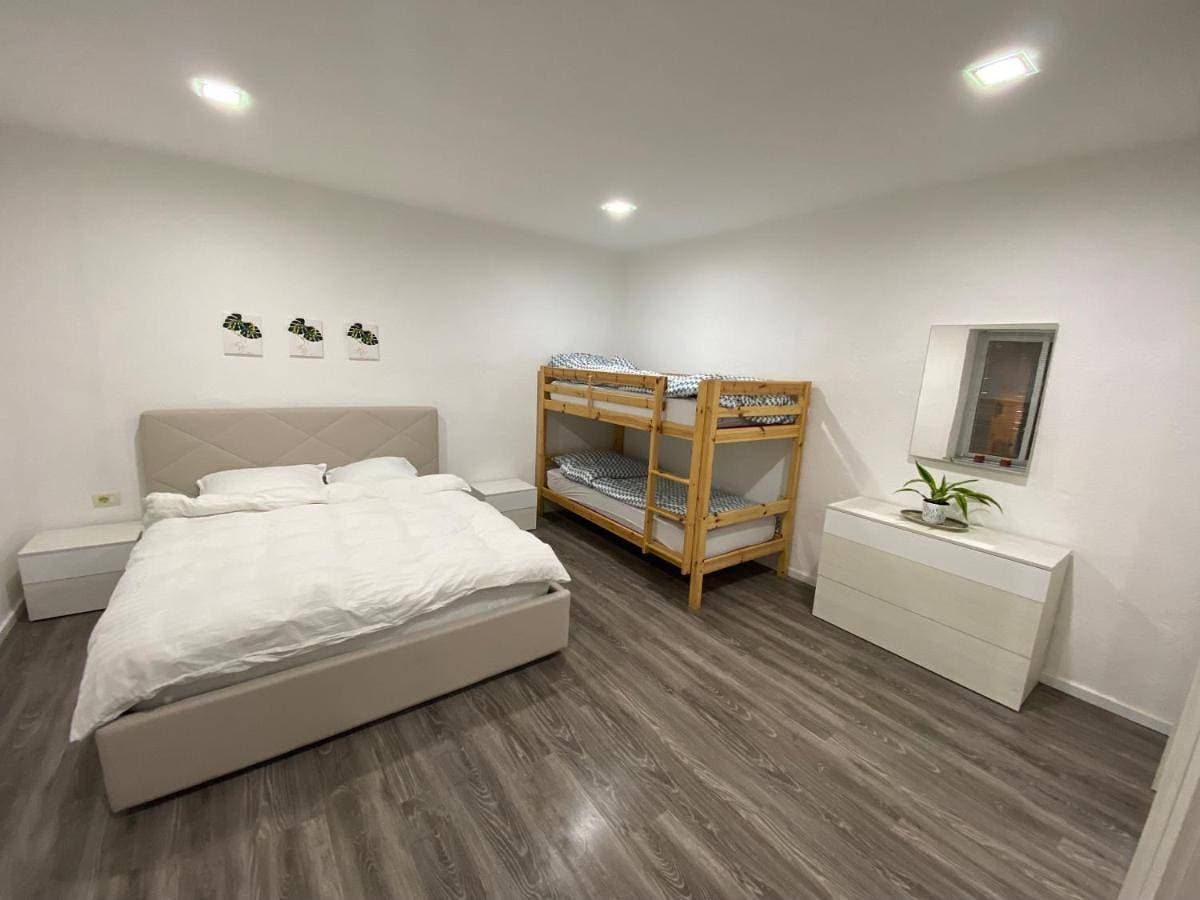 Foto 4 von 28: Two-Bedroom Villa