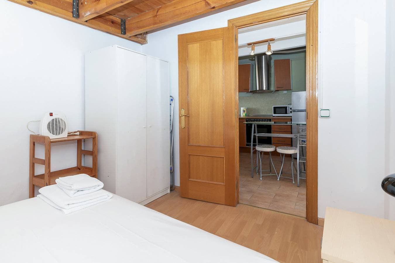 Foto 8 von 23: Ferienwohnung für 3 Personen mit Balkon