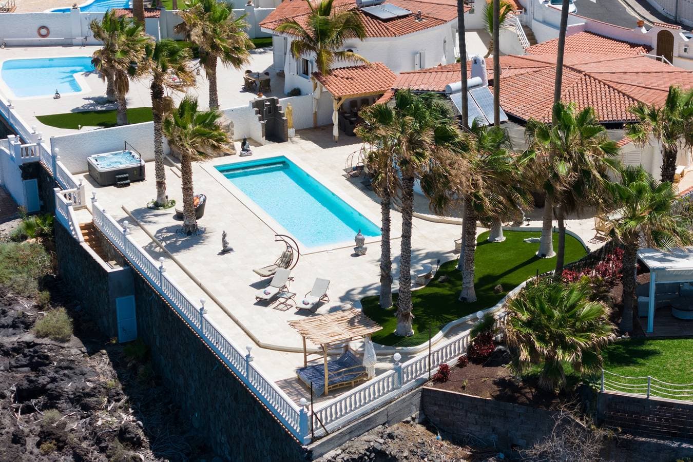 Foto 2 von 54: Atlantic Dream with pool and jacuzzi Only Adults