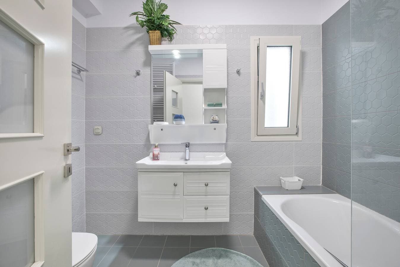 Foto 10 von 39: Villa Urania Kamilari mit Pool, WLAN, Klimaanlage und Terrasse
