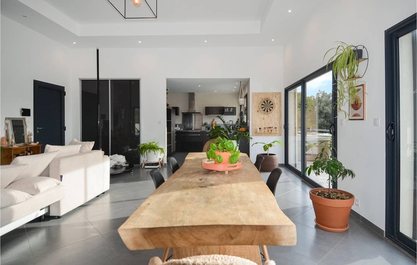 Foto 5 von 32: Cozy Apartment: AC, Pool, Garden, Internet | Saint-Nazaire 1000m