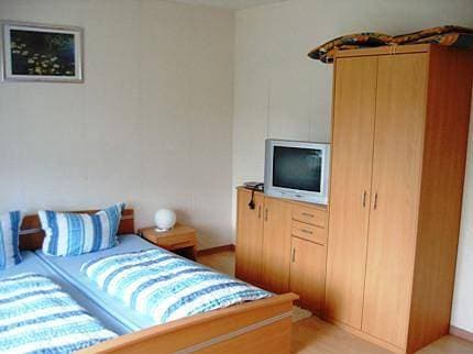 Foto 3 von 3: Doppelzimmer Dusche/Wc