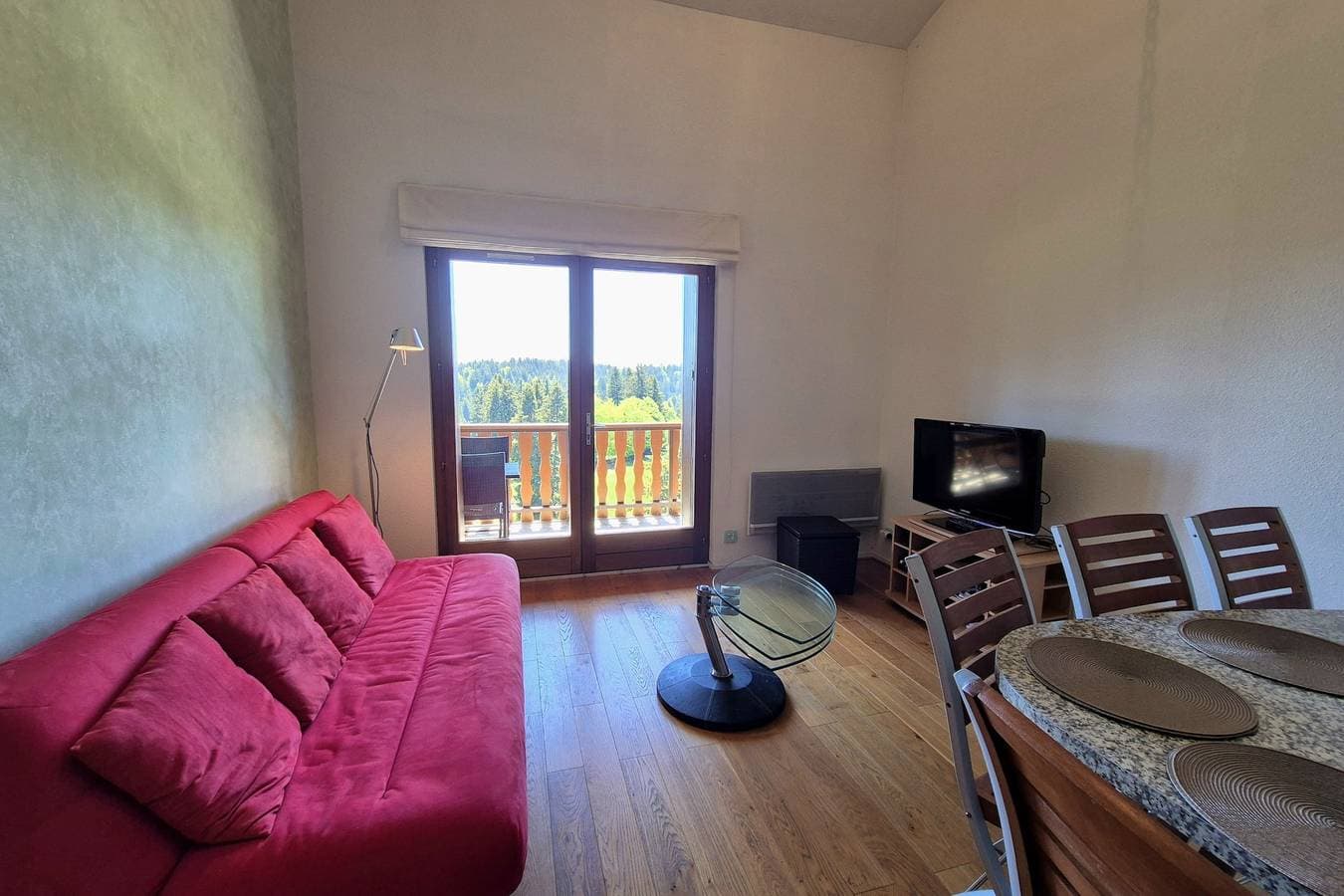 Foto 3 von 19: Duplex at the Foot of the Slopes – Sleeps 6