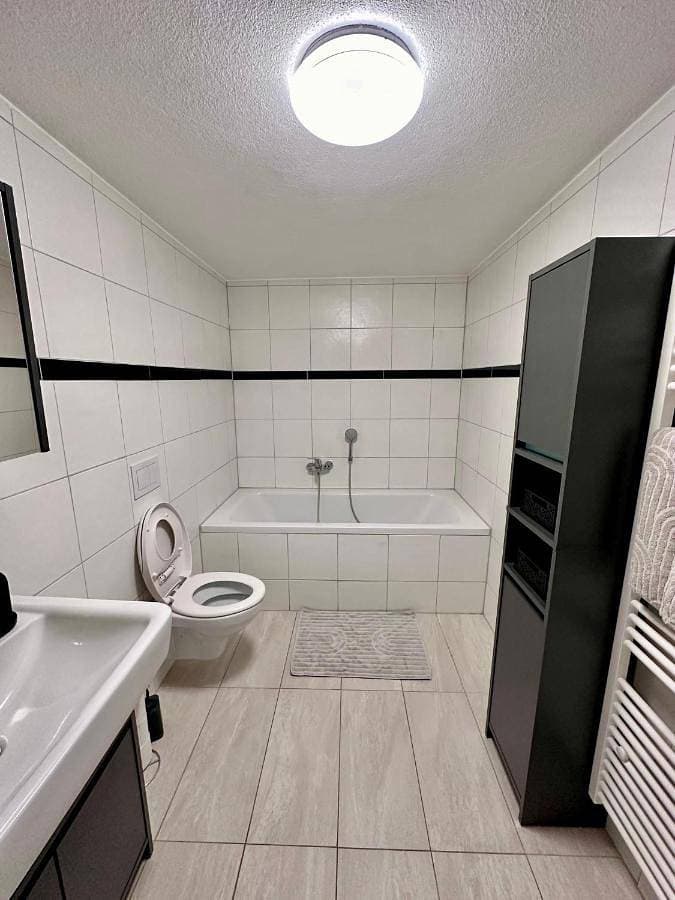 Foto 4 von 21: Three-Bedroom Apartment