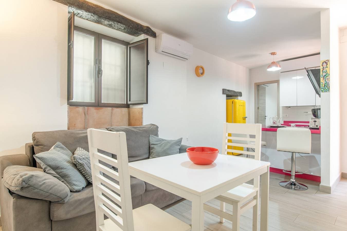 Foto 3 von 25: Appartement Armiñán Ronda – Parkplatz, Gemeinschaftsterrassen, WLAN & Klimaanlage