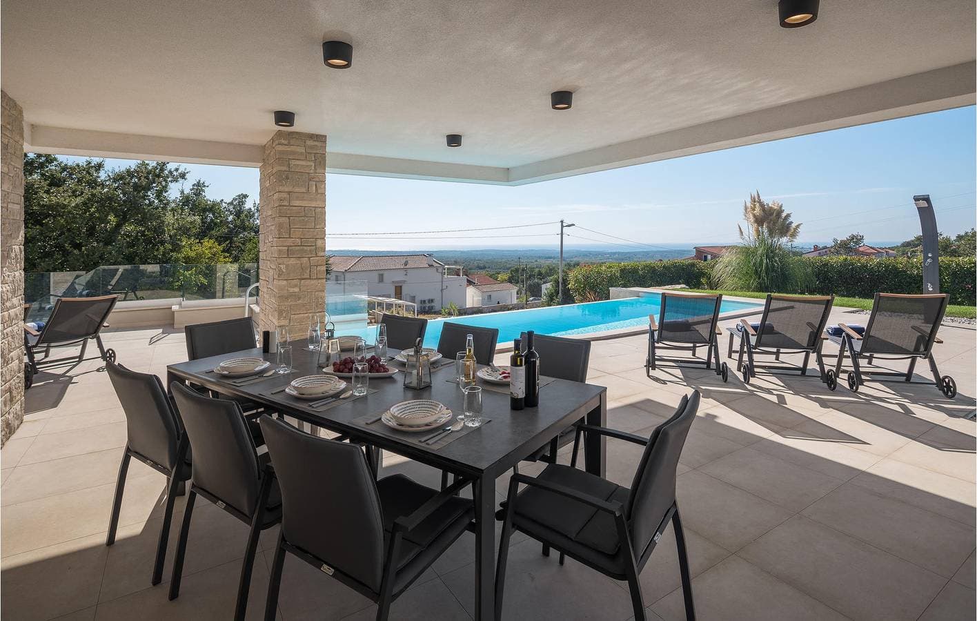 Foto 12 von 54: Gemütliche 1-Zimmer-Wohnung mit Pool und Terrasse in der Nähe der Sehenswürdigkeiten von Labin