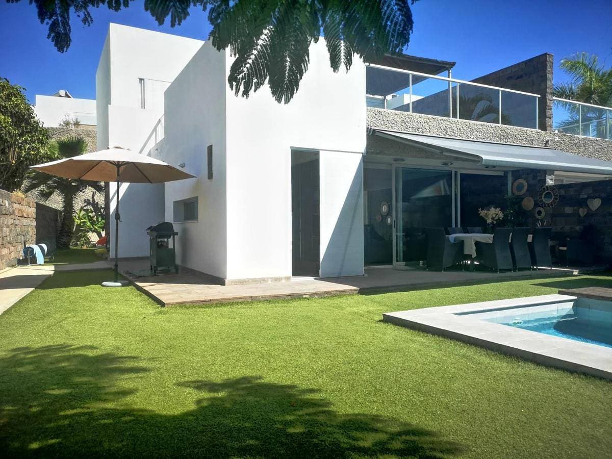 Foto 4 von 61: Two-Bedroom Villa