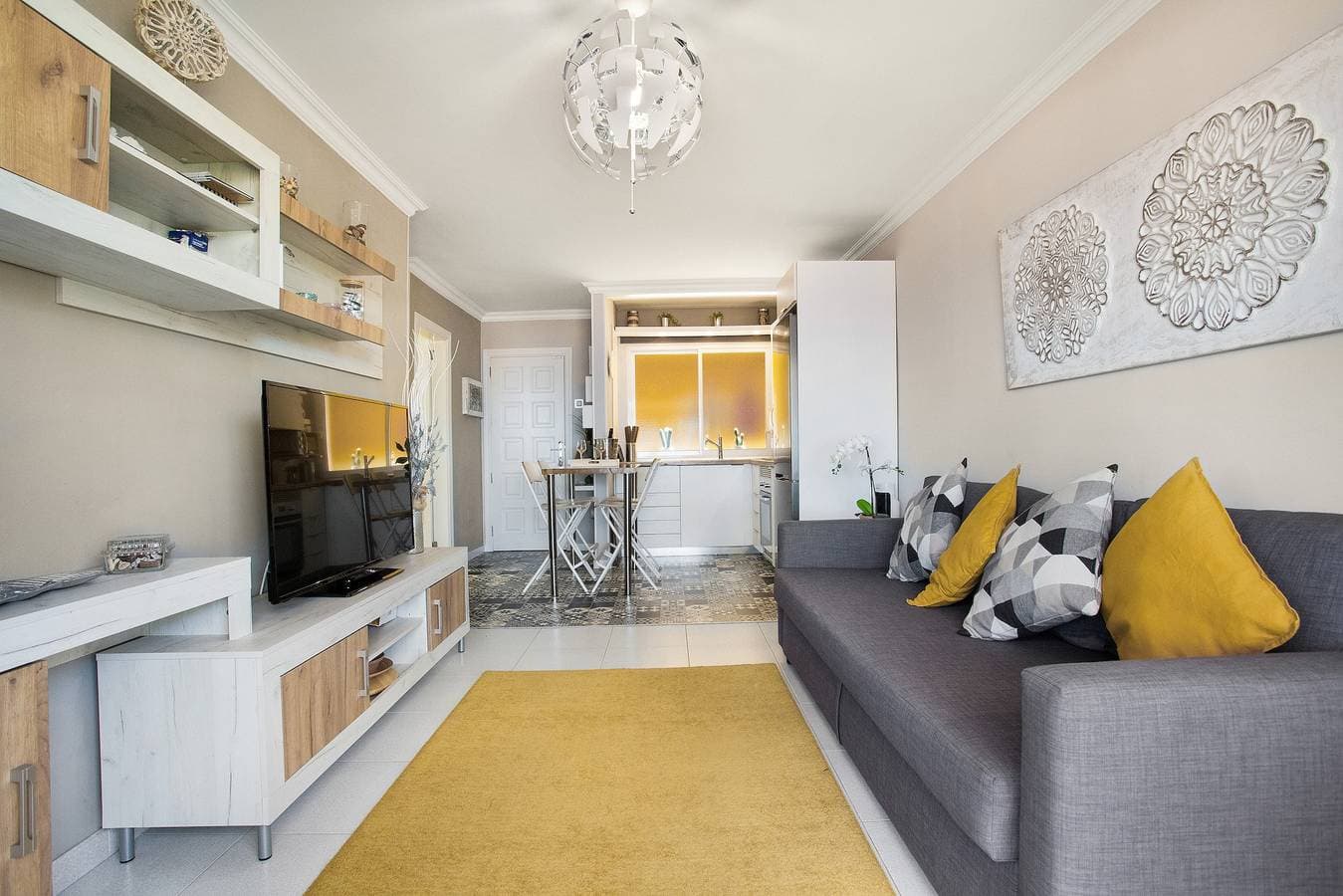Foto 5 von 33: Ferienwohnung 'Casa Ana' mit Meerblick, Gemeinschaftspool und WLAN