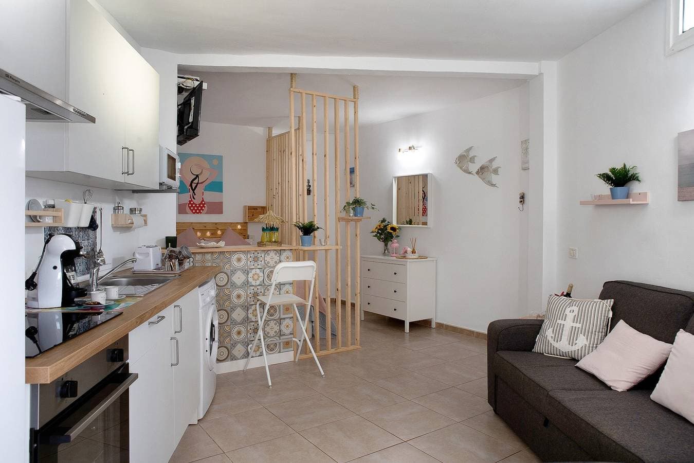 Foto 10 von 23: Apartment 'Vista al Paraíso' mit Meerblick, privaten Terrassen und WLAN