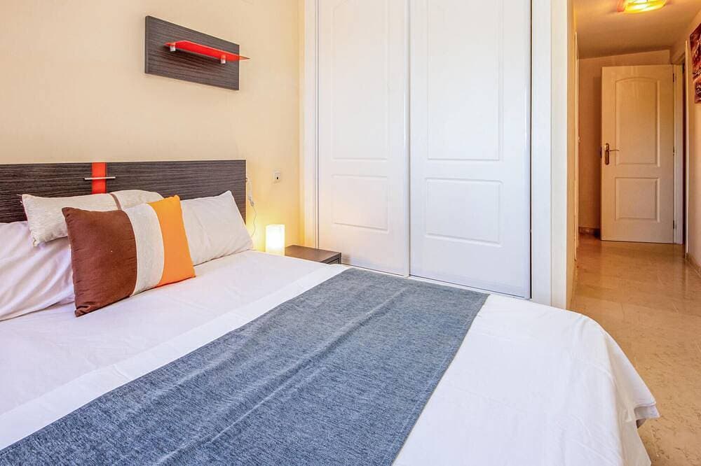 Foto 3 von 24: Schöne Wohnung in Elviria mit Außenpool