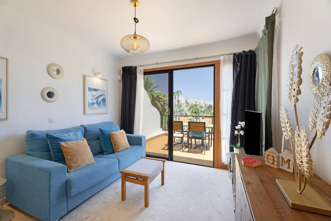 Foto 4 von 32: Urlaub 'Atlantic Color Views' mit Meerblick, Gemeinschaftspool und Wi-Fi