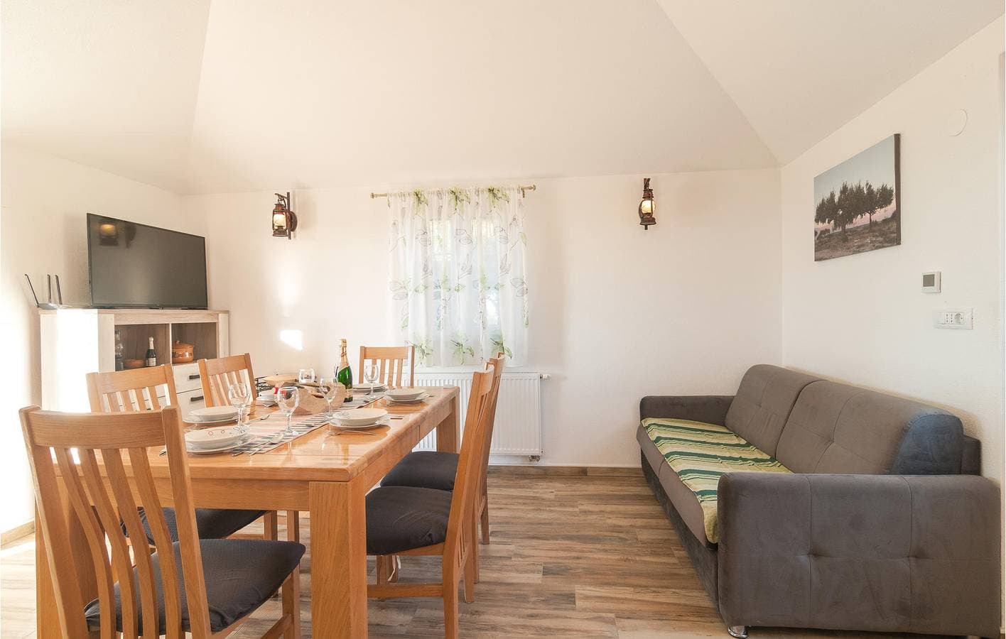 Foto 11 von 47: Gemütliche 2-Zimmer-Wohnung mit Pool und Terrasse, 2,5 km vom Strand entfernt