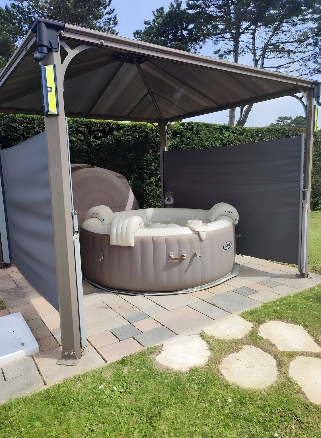 Foto 11 von 24: Ferienhaus 'Gîte Bord de Mer' mit Meerblick, privater Terrasse und WLAN