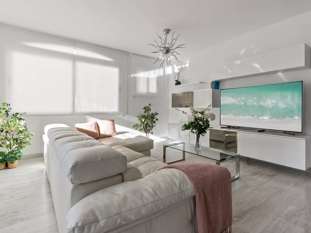Foto 4 von 42: Ferienwohnung für 5 Personen mit Pool