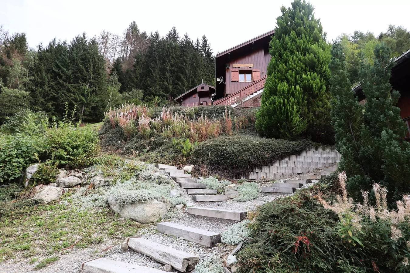 Studio für 2 bis 4 Personen. vor Augen geschützt mit Terrasse 1