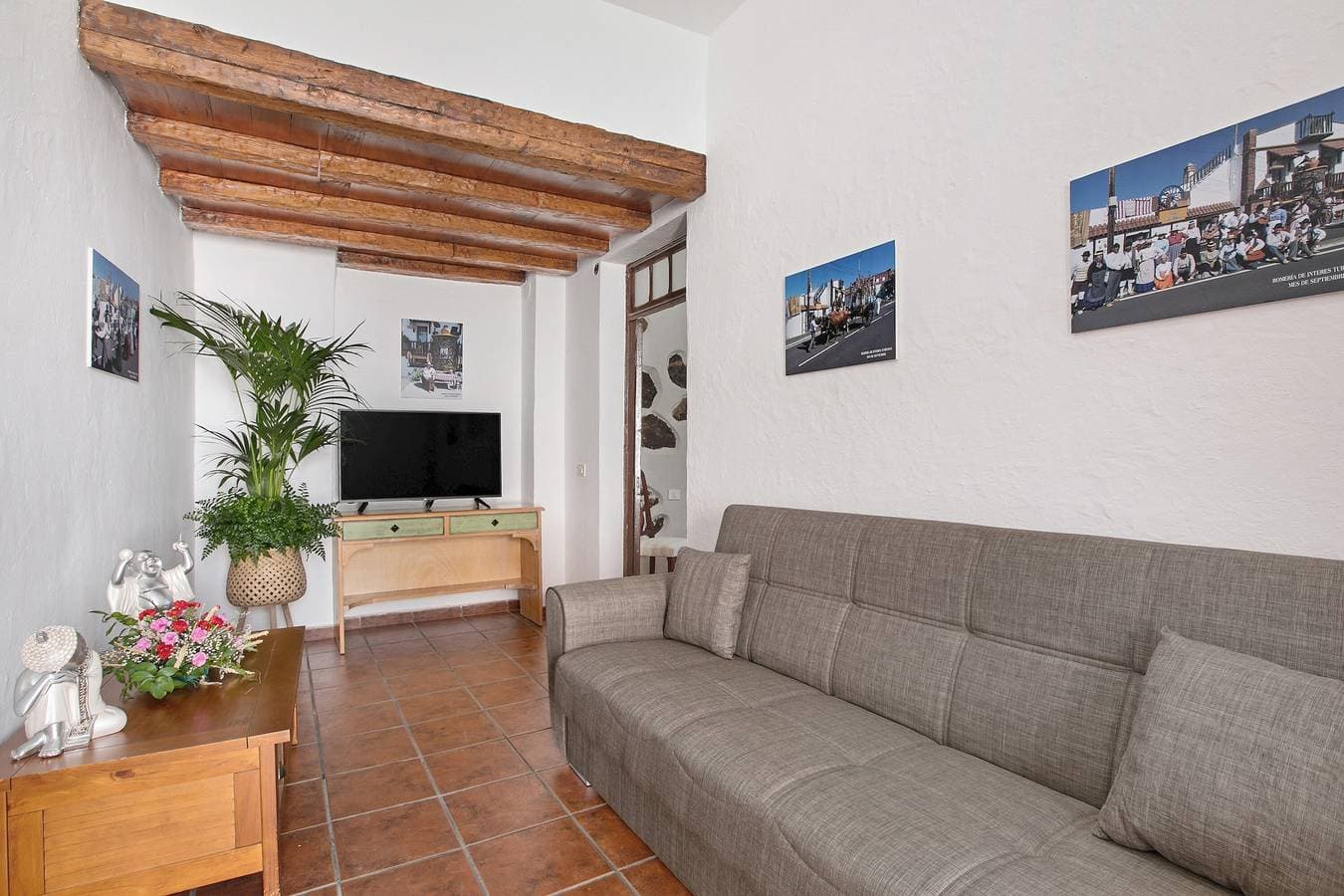 Foto 5 von 33: Ferienwohnung Los diablitos 1A – Familienfreundlich, Bergblick, Terrasse & WLAN