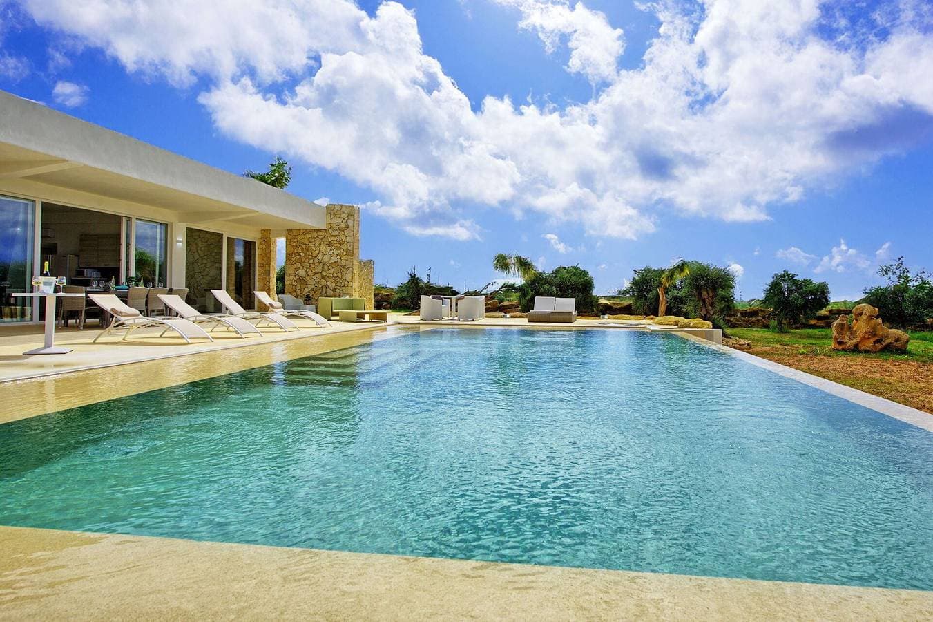 Foto 7 von 32: Villa Infinito