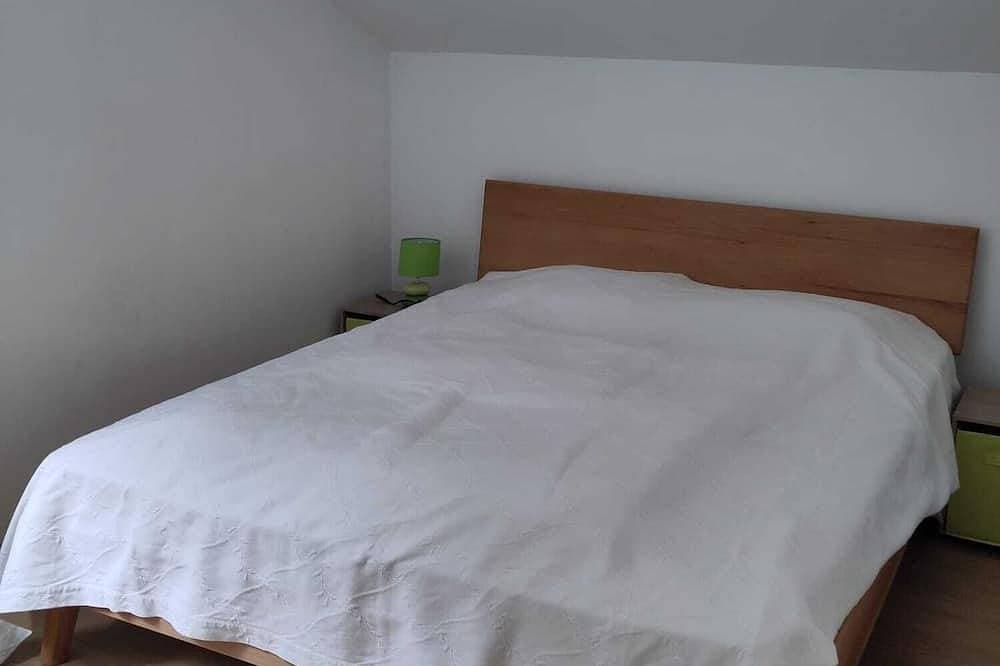 Foto 3 von 28: Ferienhaus 4/6 Pers in den Ardennen, Hallenbad, Greenway geht vorbei.