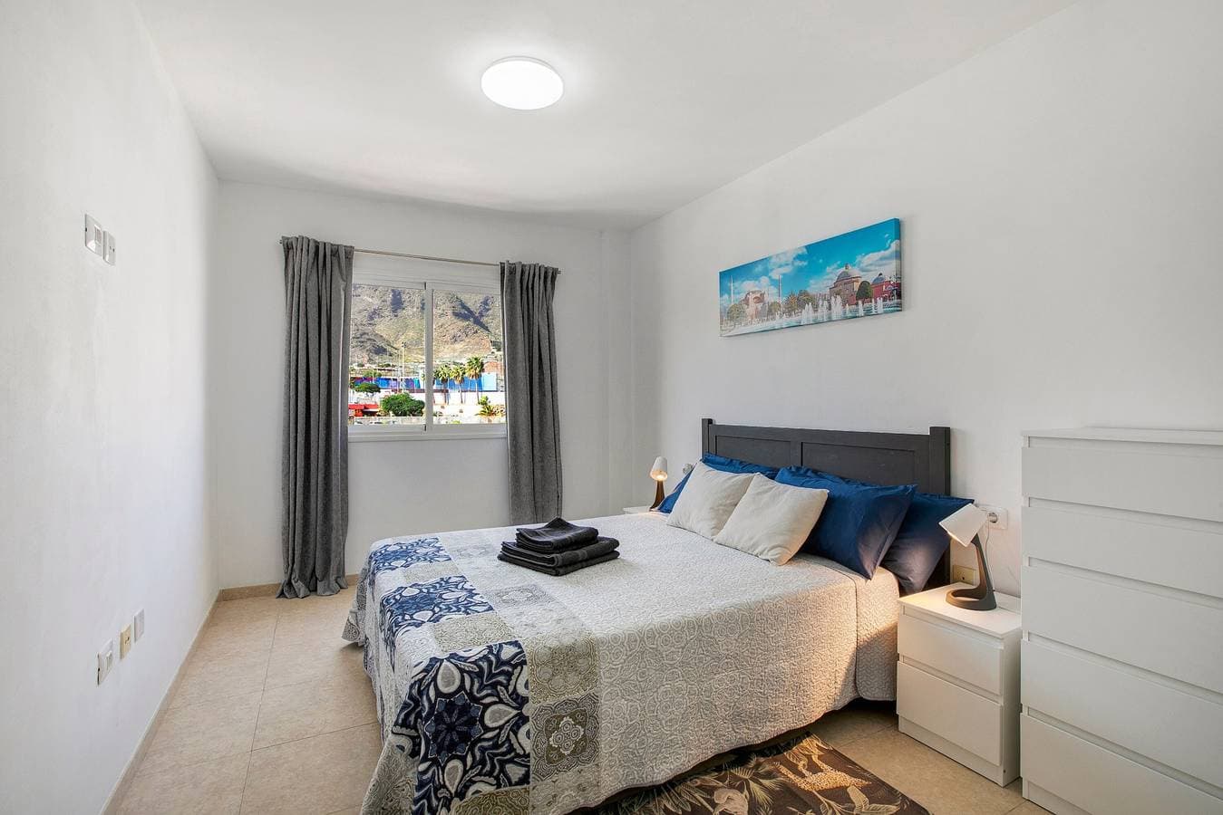 Foto 6 von 21: Ferienhaus 'El Pisito De Momo' mit Bergblick, Gemeinschaftspool und WLAN