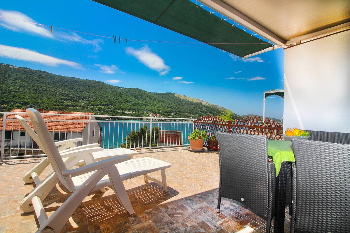 Studio Appartement am Strand Grebastica, Sibenik -a 1