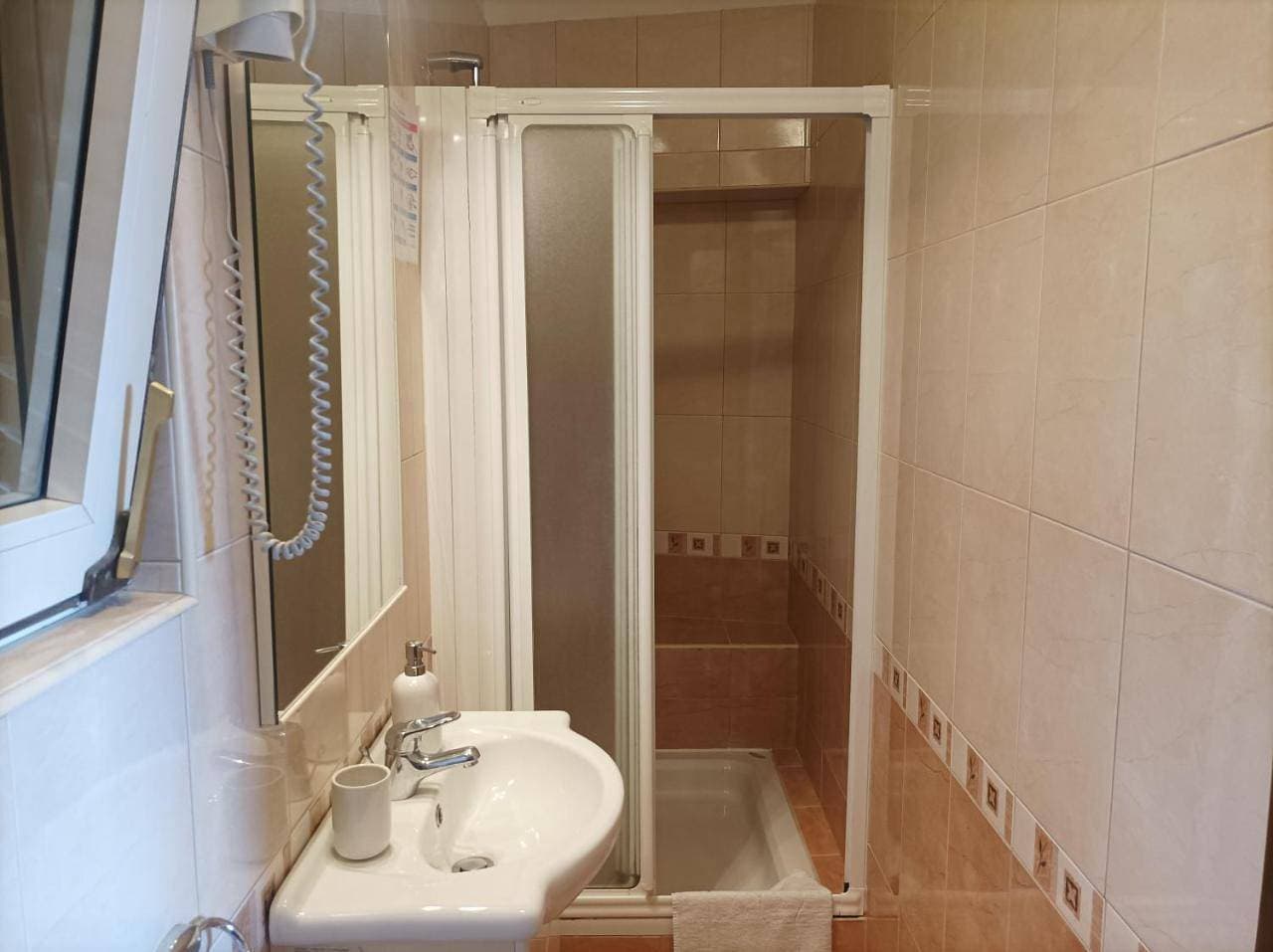 Foto 12 von 16: Double Room with Balcony and Sea View