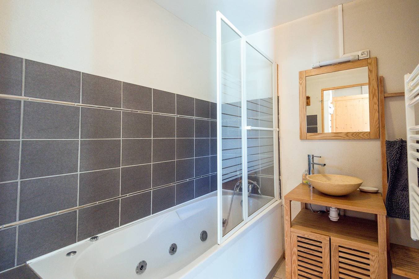 Foto 6 von 12: Ferienwohnung für 5 Personen mit Terrasse