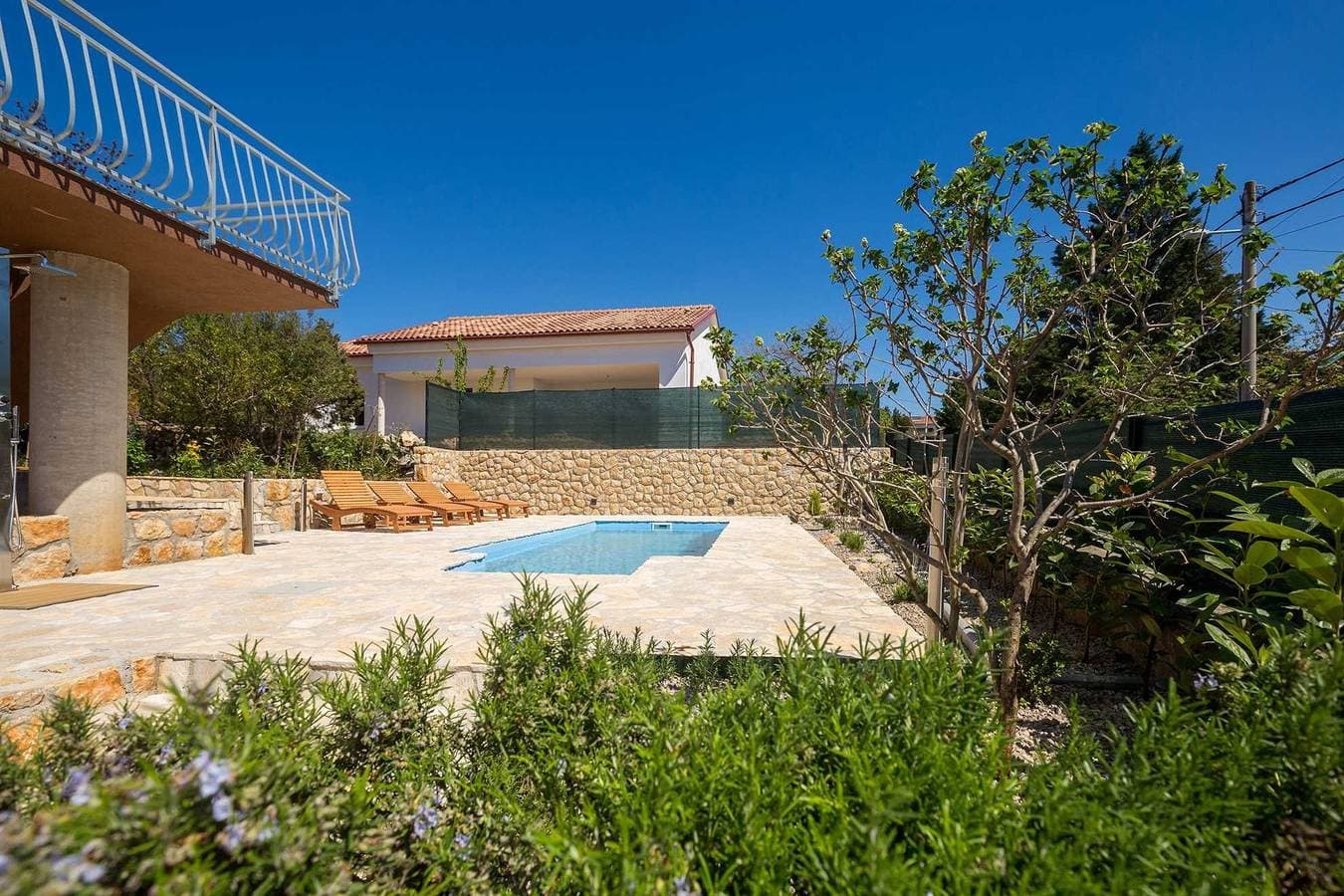 Foto 3 von 22: Ferienhaus Michael mit Garten und Pool