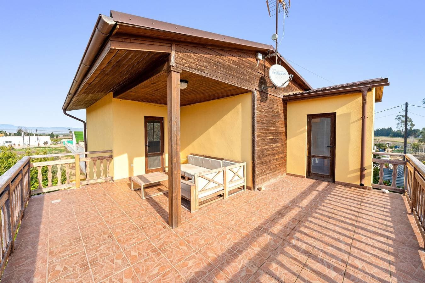 Foto 2 von 33: Chalet 'La Casa De Clara Y Roger' mit Gemeinschaftsterrasse, Balkon und WLAN