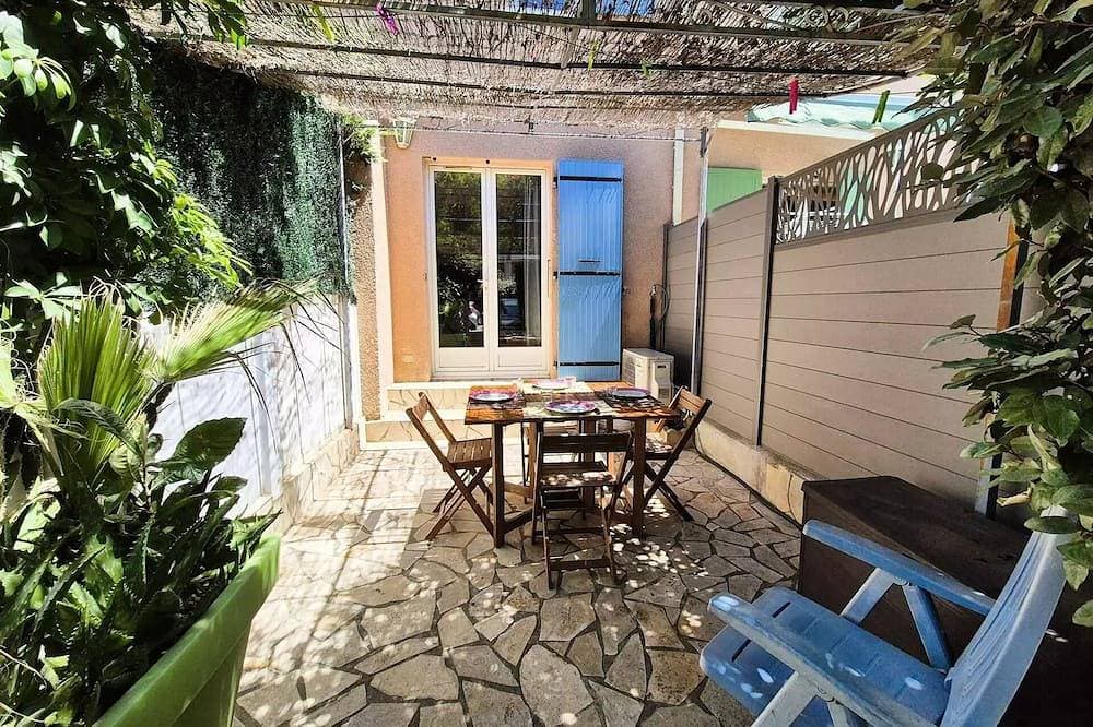 Residence Les Maisons De La Plage - T2 duplex in secure residence, private parking, swimming pool, a... 1