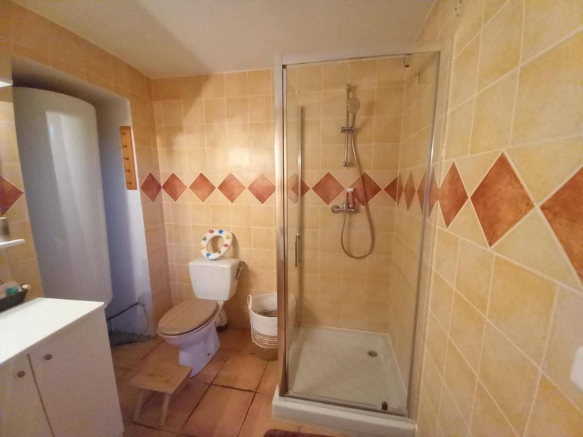 Foto 4 von 52: One-Bedroom Apartment
