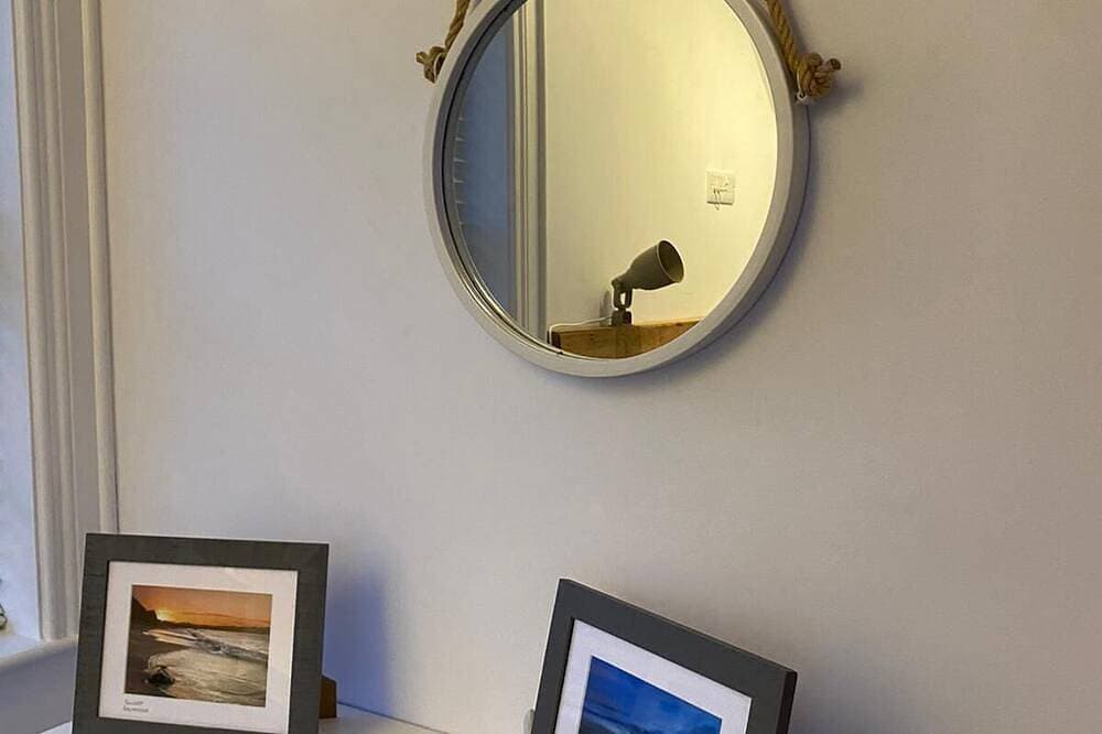 Foto 12 von 18: Rathlin Sound Apartment Stunning Sea Views Ballycastle Studio for Two