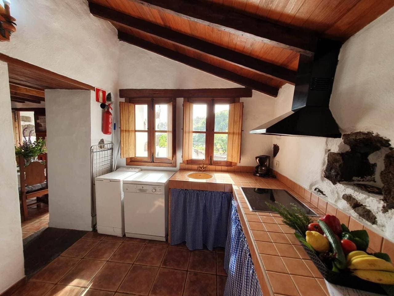 Foto 10 von 34: Three-Bedroom Holiday Home