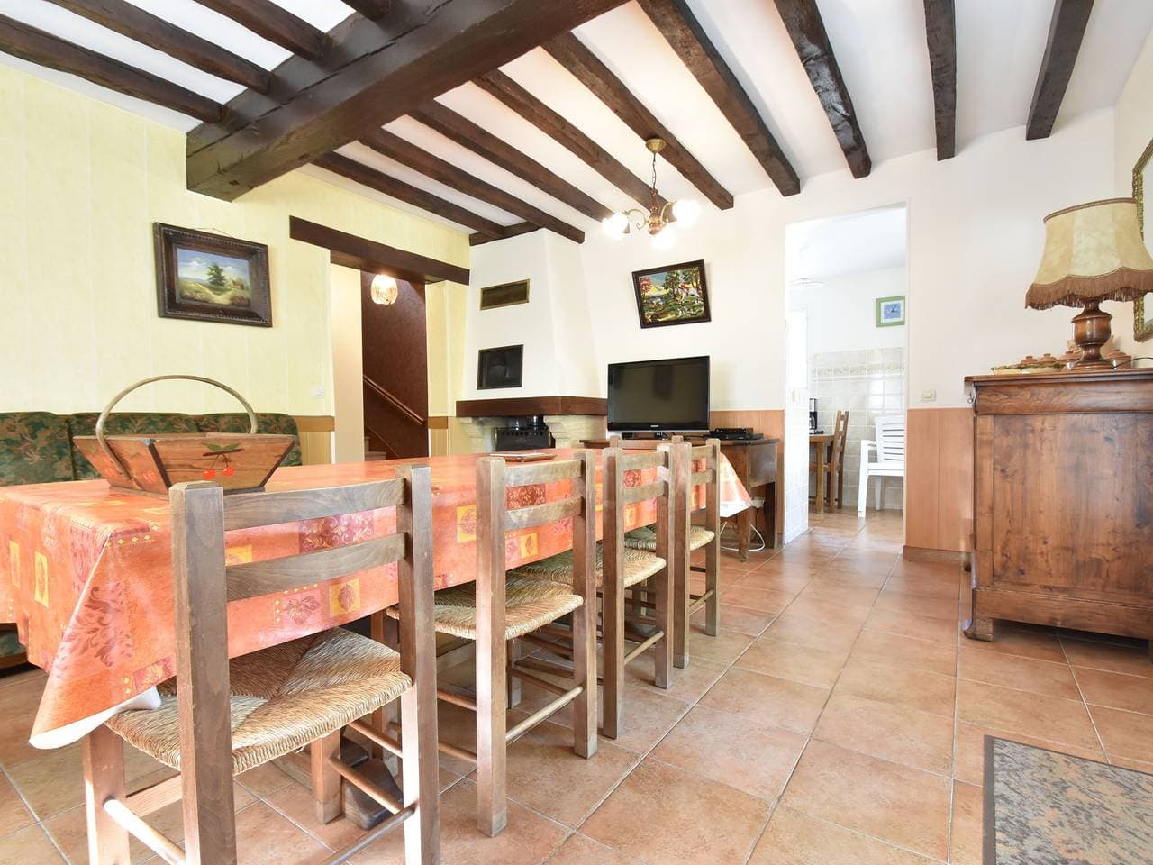 Foto 7 von 40: Charmantes Ferienhaus mit Pool und Teich