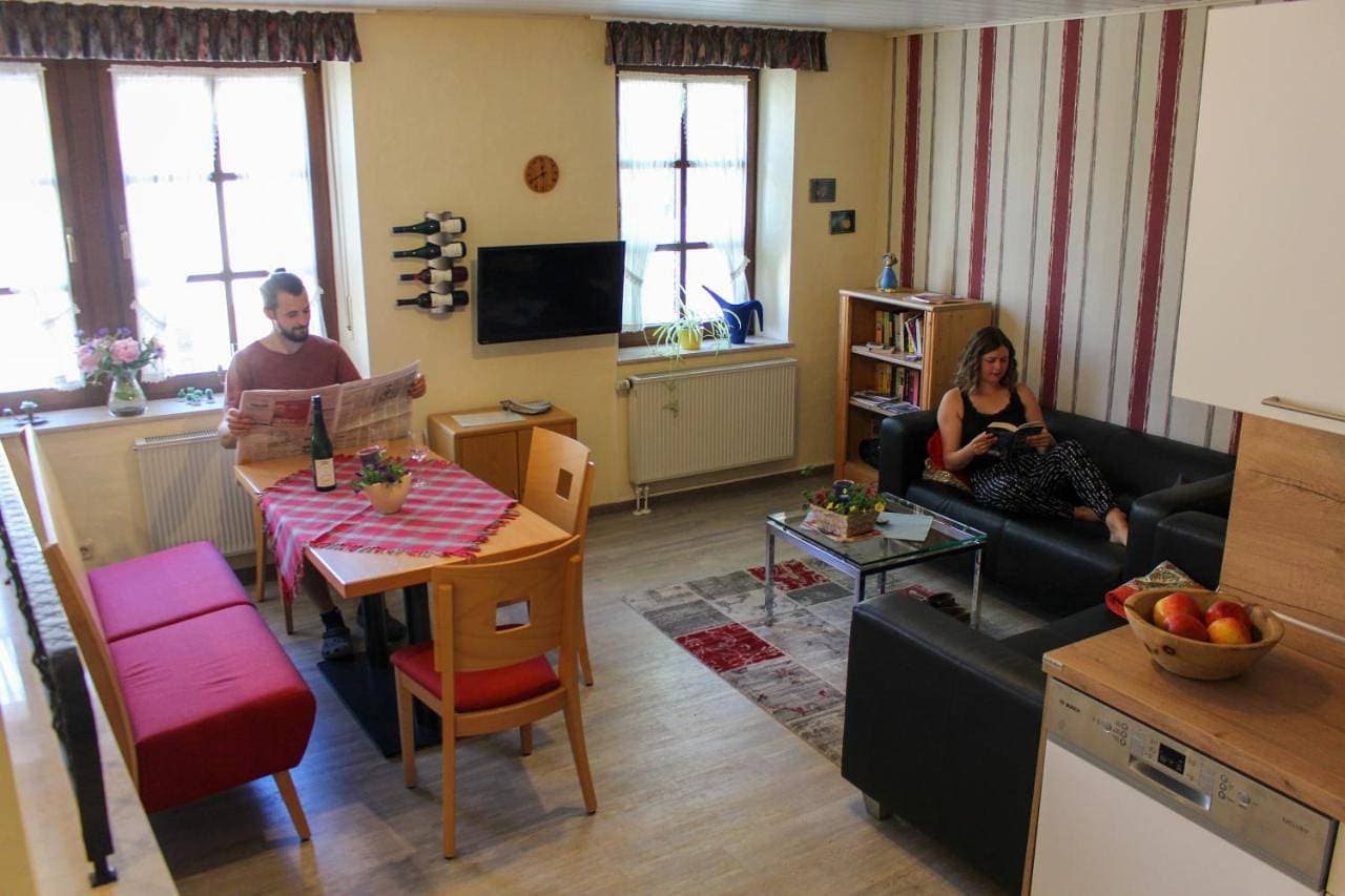 Foto 4 von 29: Two-Bedroom Apartment