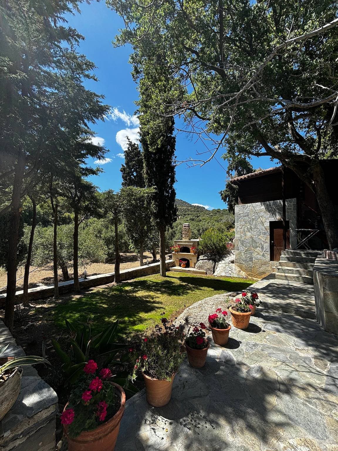 Foto 3 von 40: Ferienhaus 'Elis Studio Luxury Apartment' mit Klimaanlage