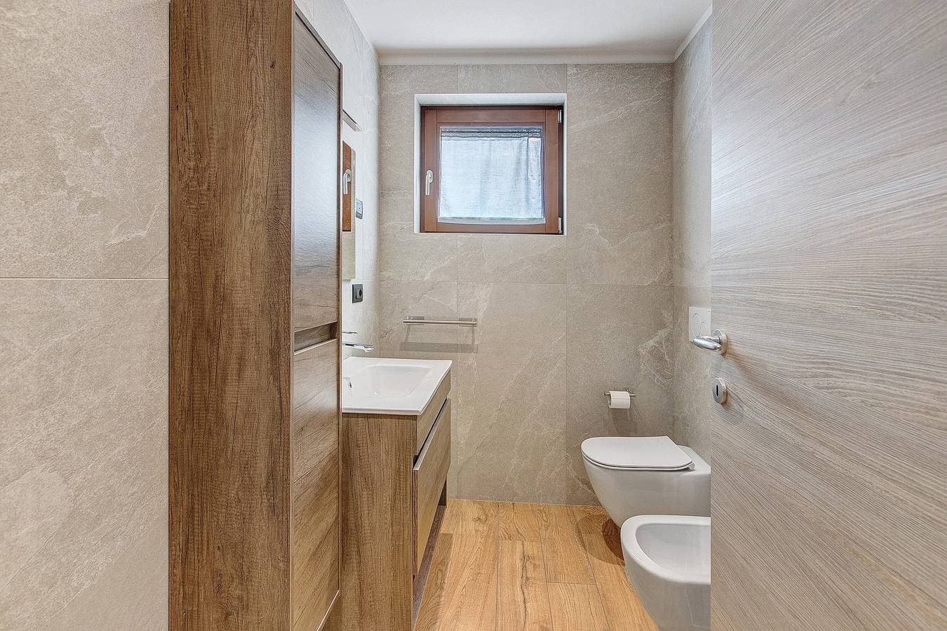 Foto 13 von 31: Ferienwohnung 'Appartamento La Serenella' mit Bergblick, Garten und WLAN