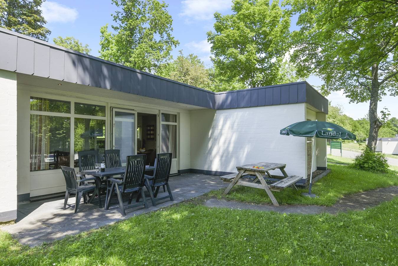 Foto 7 von 34: Landal Hochwald — 6-persoons kinderbungalow