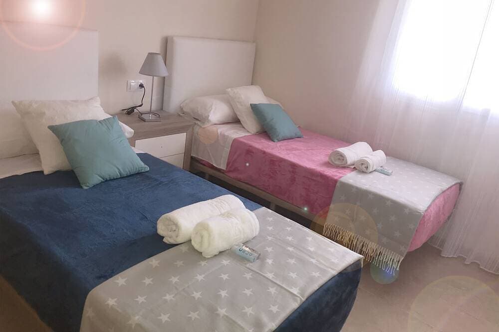 Foto 3 von 22: Manilva Playa Luxuswohnung mit Meerblick in Strandnähe