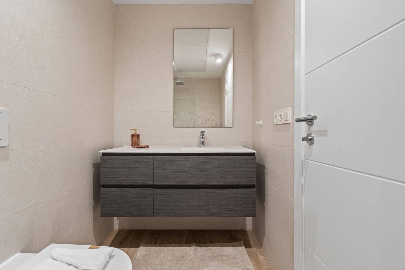 Foto 11 von 44: Chic Penthouse & Solarium Alcazaba Lagoon