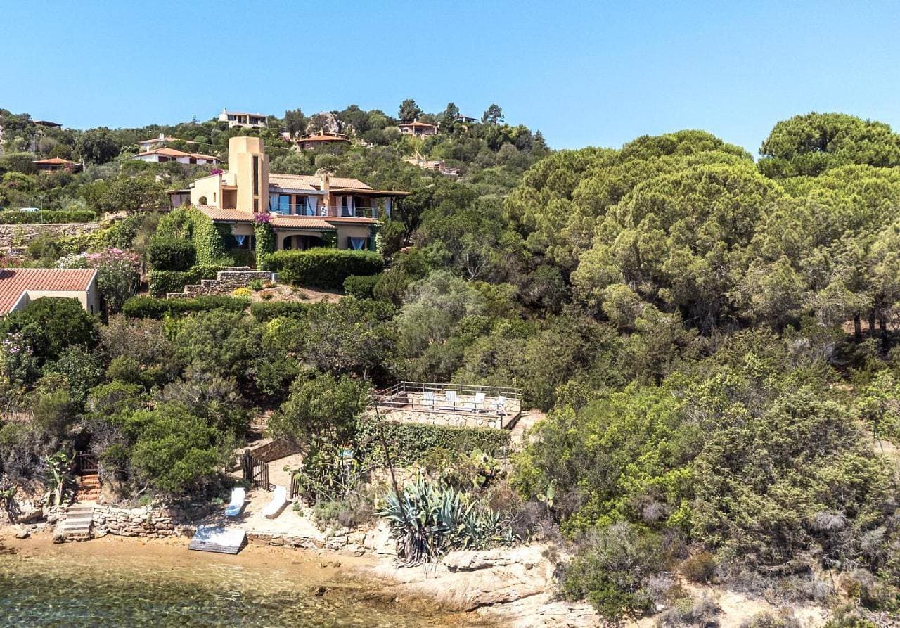 Villa La Torretta - Waterfront & Direct Beach Access 1