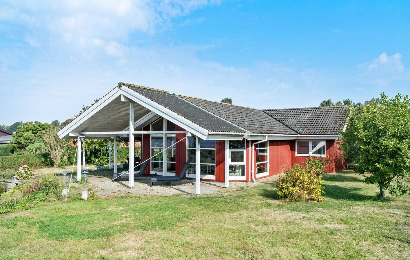 Foto 3 von 26: Ferienhaus für 8 Personen mit Garten