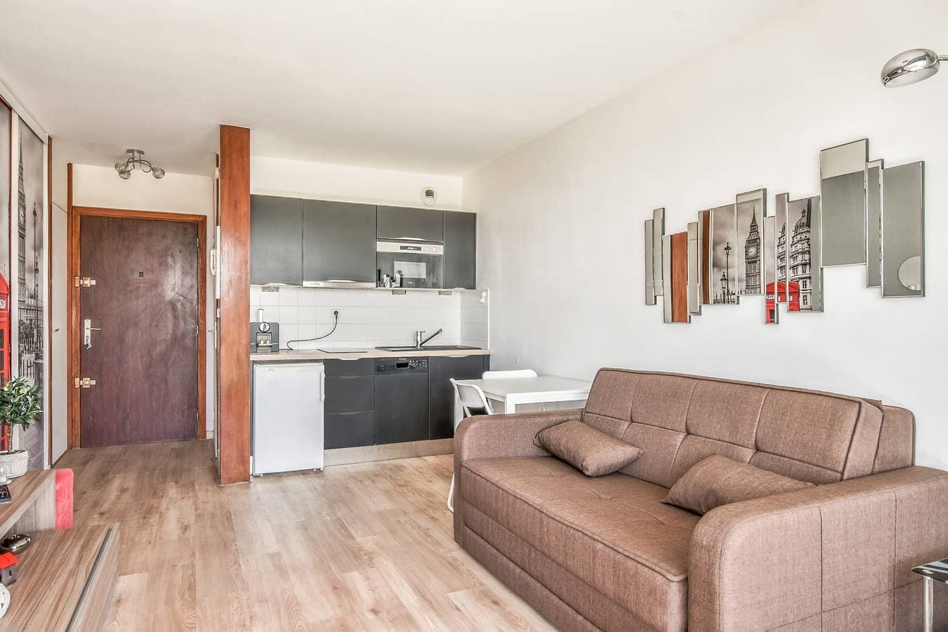 Foto 6 von 28: Apartment with terrace and garage in St-Laurent