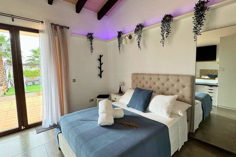 Foto 3 von 30: Villa Nimaf in Marratxí mit Pool und Garten
