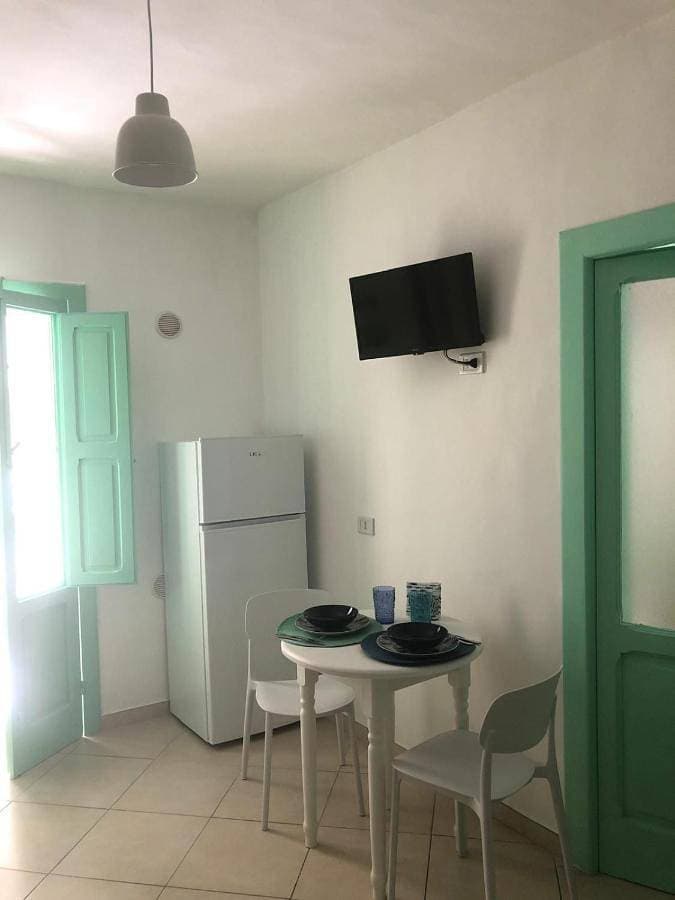 Foto 4 von 34: One-Bedroom Apartment