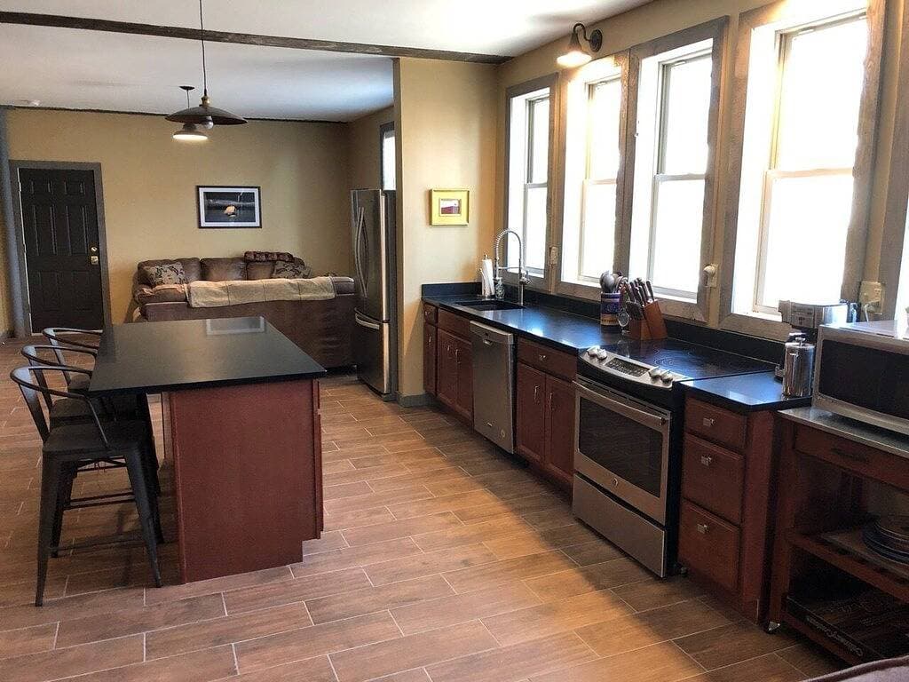 Foto 2 von 22: Wunderschönes 2Br Loft mit Blick auf die Bucht und den Hafen von Eastport