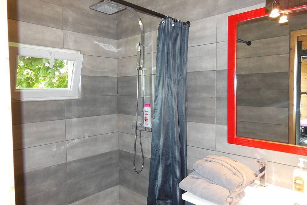 Foto 5 von 21: Studio-Übergroß-Ensuite mit Dusche-Gartenblick